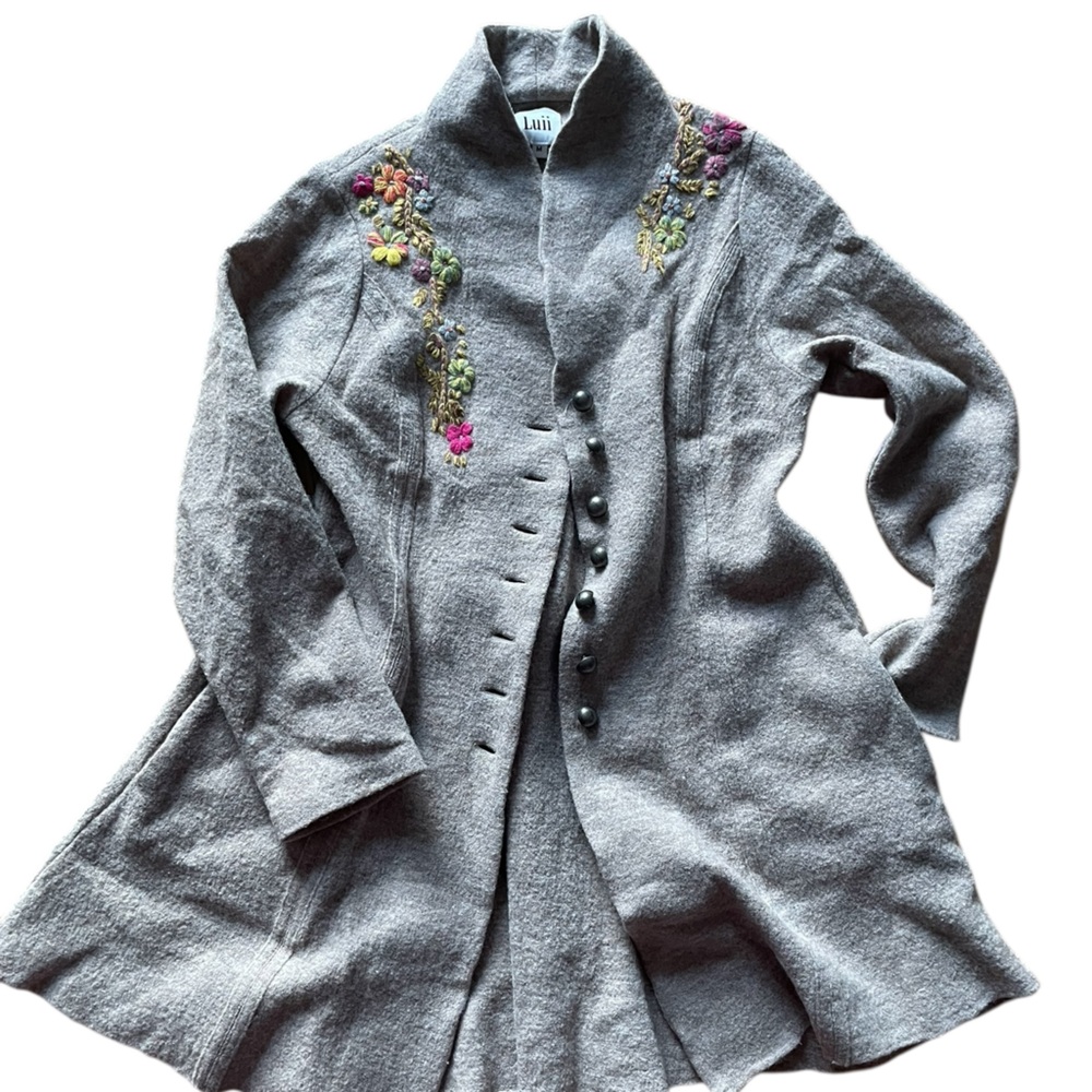 Luii Beige Kids Cape with Floral Embroidery